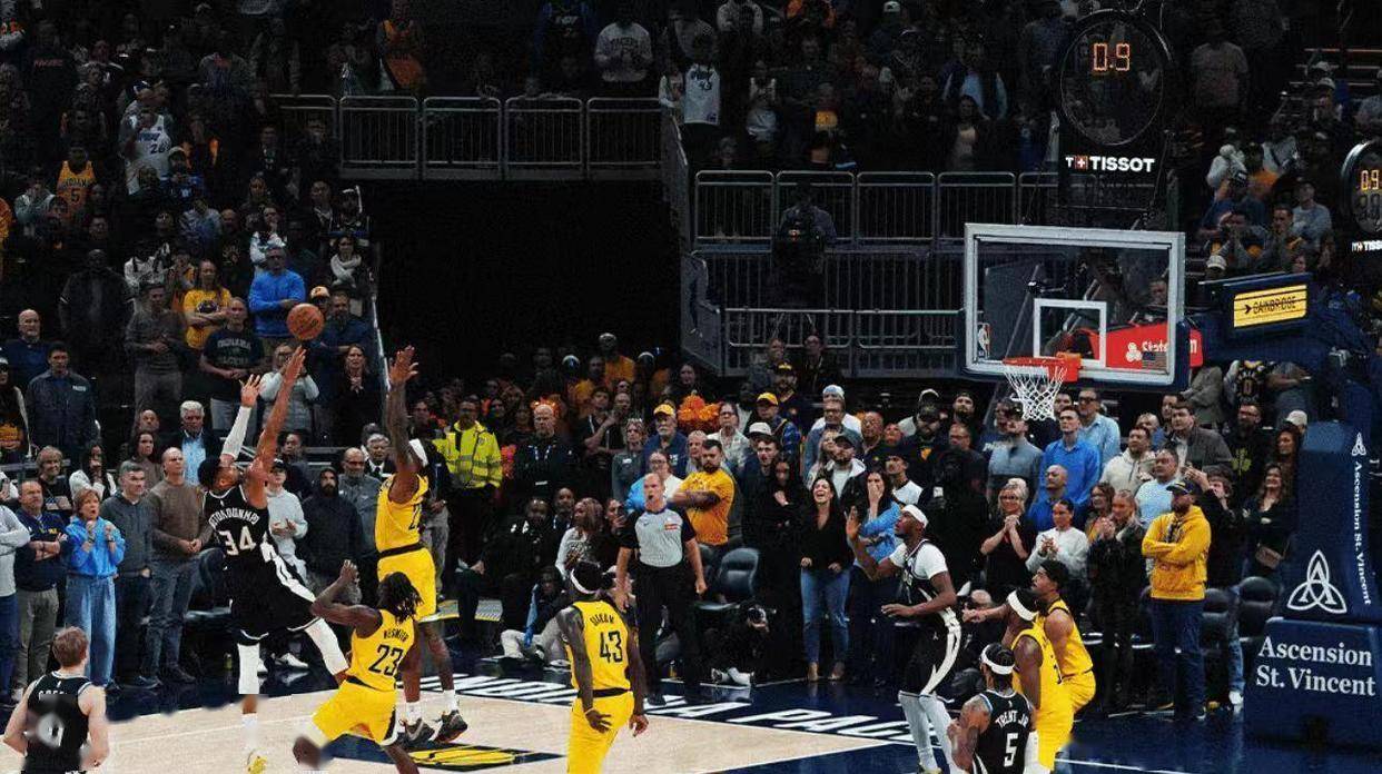 yabo亚博体育下载关于今晚德甲传出新动向,密尔沃基雄鹿外线爆发,管理层表态:信心回归,赛季目标并未改变的信息