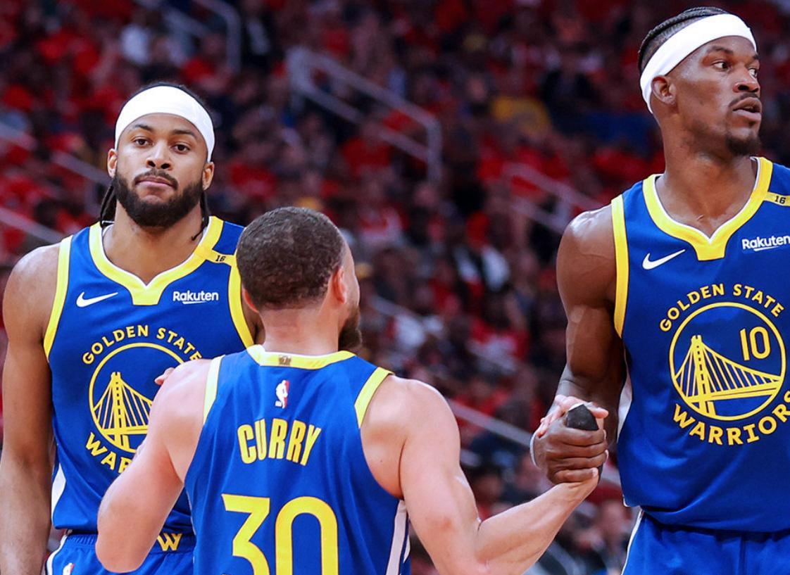 体育游戏包含亚冠赛程吃紧;尼斯集结日豪取连胜;管理层满意;训练强度明显提升的词条